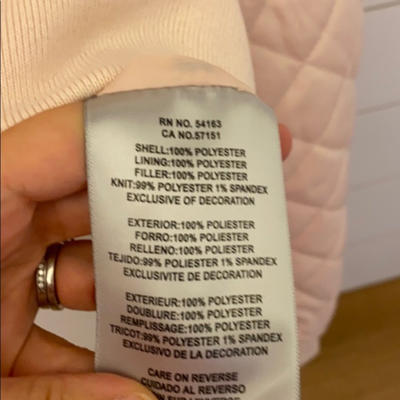 NWT Levi's Women's Diamond Quilted Bomber Jacket - Picture 5 of 6